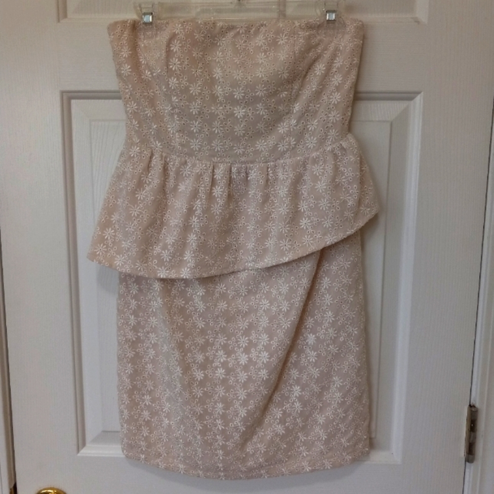 New! MISS ME Couture Womens Beige Embroidered strapless dress size S